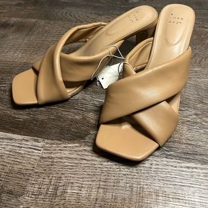 Tan Heels - a new day - Size 12